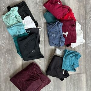 Maternity Lot: 16 tops & 1 comfy pant